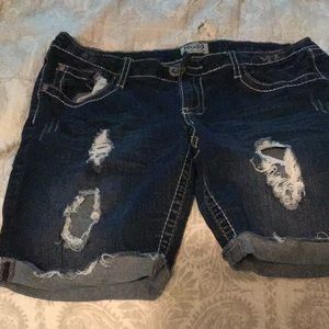 Mudd denim shorts sz 13